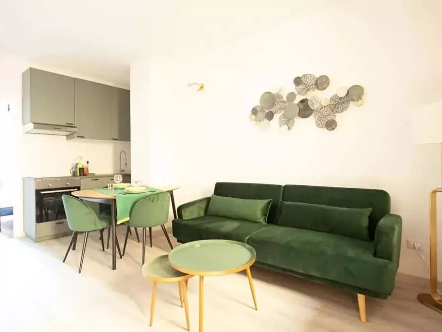 Immagine 2 di Appartamento in affitto  in Via della Commenda21 a Milano