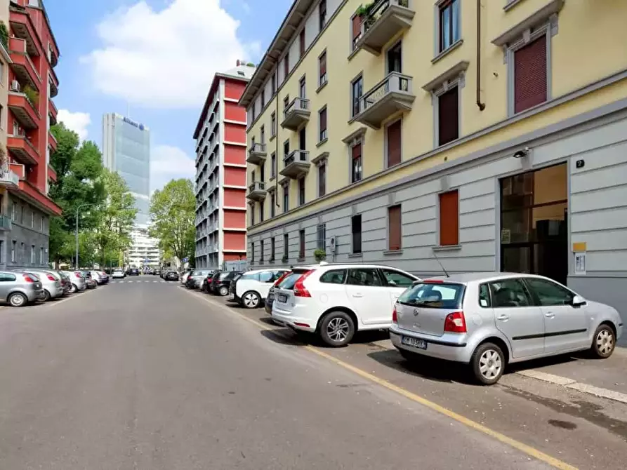 Immagine 19 di Appartamento in affitto  in Via Paolo Veronese a Milano
