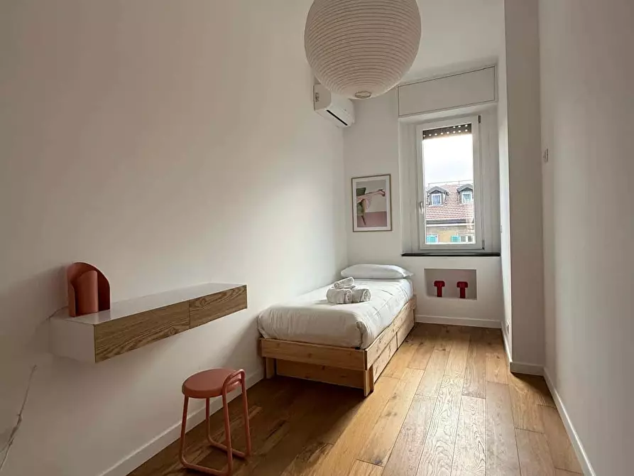 Immagine 12 di Appartamento in affitto  in Viale Tunisia13 a Milano