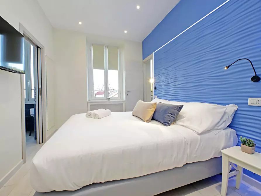 Immagine 16 di Appartamento in affitto  in Via Taranto93 a Roma