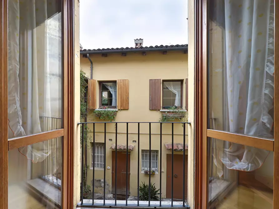 Immagine 9 di Appartamento in affitto  in Via Sant'Apollonia7 a Bologna
