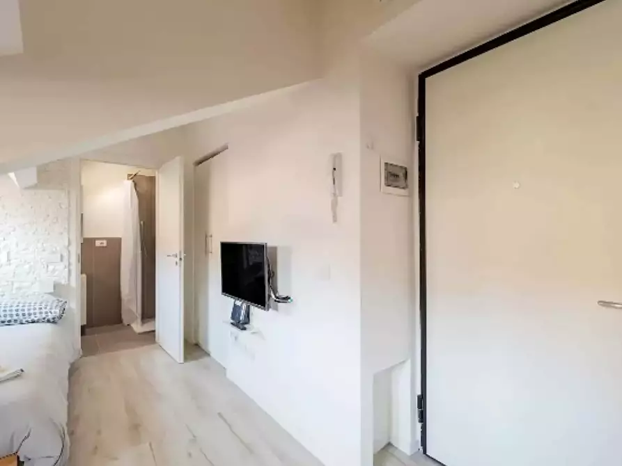 Immagine 17 di Appartamento in affitto  in Via Giovanni Battista Sammartini21 a Milano