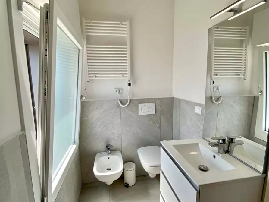 Immagine 7 di Appartamento in affitto  in Via Stendhal18 a Bologna