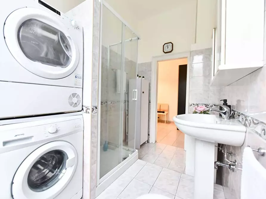 Immagine 18 di Appartamento in affitto  in Via Sansovino30 a Milano