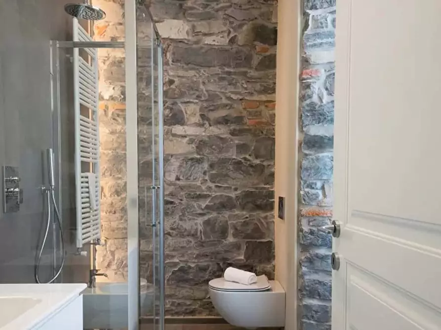 Immagine 43 di Appartamento in affitto  in Via Morazzone Pier Francesco Mazzucchelli a Como