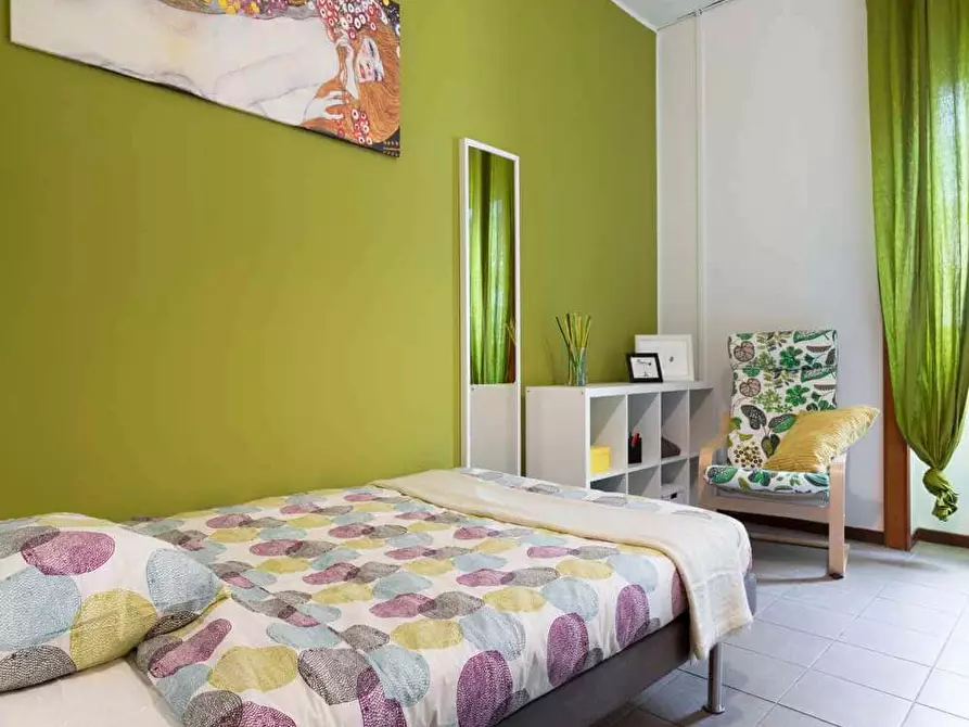 Immagine 4 di Camera in affitto  in Via Francesco Arese12 a Milano