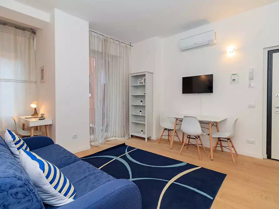 Immagine 25 di Appartamento in affitto  in Via Guglielmo Silva29 a Milano