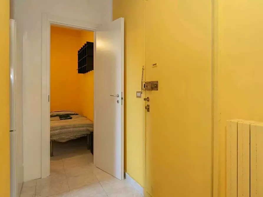 Immagine 13 di Camera in affitto  in Via Ruggero Bonghi a Milano