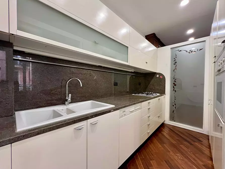 Immagine 8 di Appartamento in affitto  in Via Gaetano Previati7 a Milano