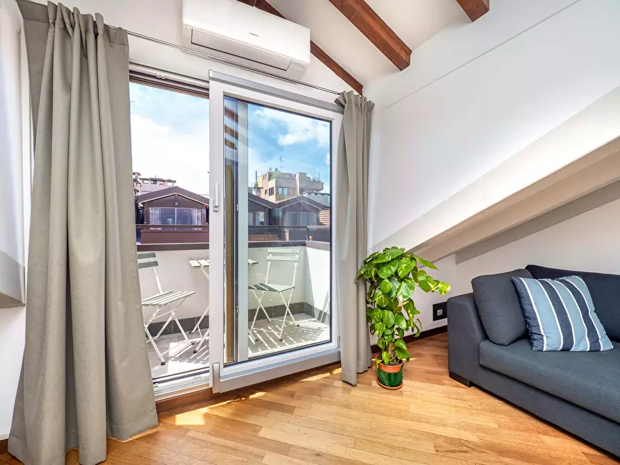 Immagine 19 di Appartamento in affitto  in Viale Umbria50 a Milano