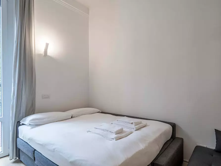 Immagine 35 di Appartamento in affitto  in Via Tiziano13 a Milano