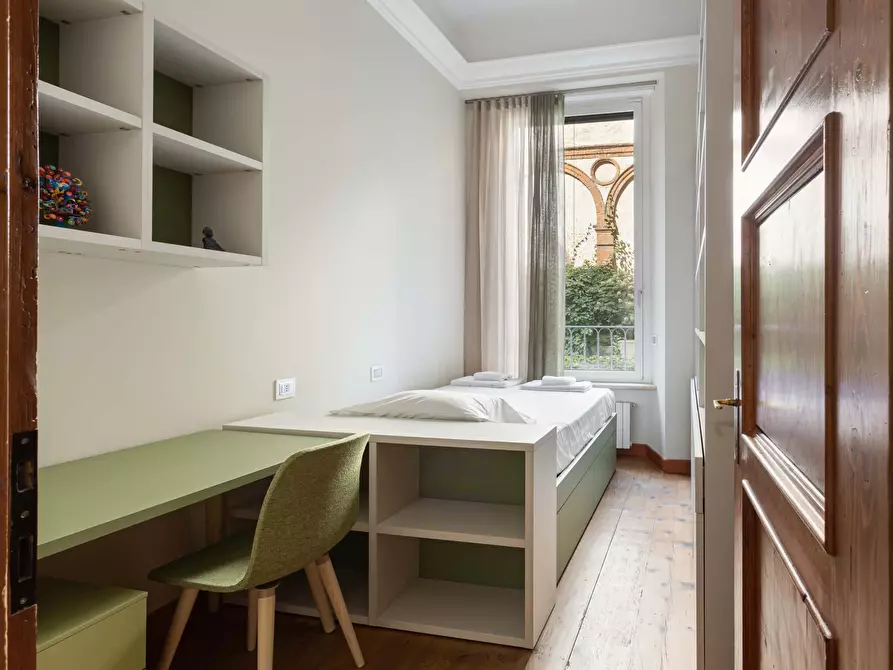 Immagine 20 di Appartamento in affitto  in Via dei Piatti4 a Milano