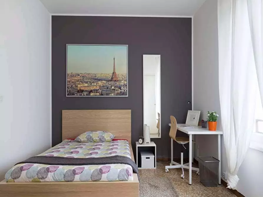 Immagine 3 di Camera in affitto  in Viale Carlo Espinasse10 a Milano