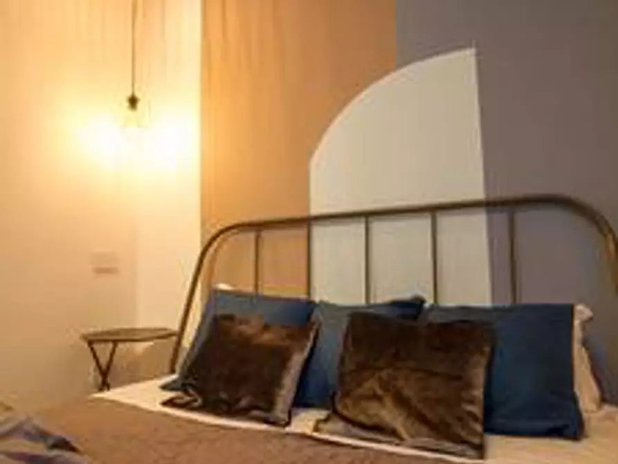 Immagine 10 di Appartamento in affitto  in Via dei Piatti8 a Milano