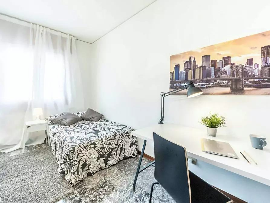 Immagine 2 di Camera in affitto  in Corso del Popolo a Venezia