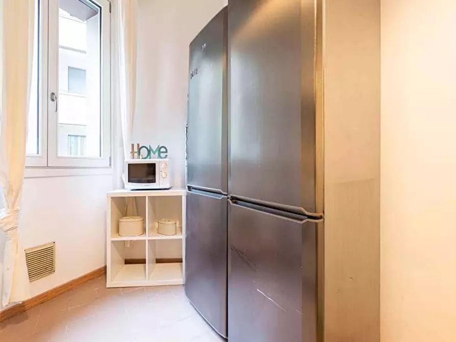 Immagine 12 di Camera in affitto  in Corso Vercelli25 a Milano