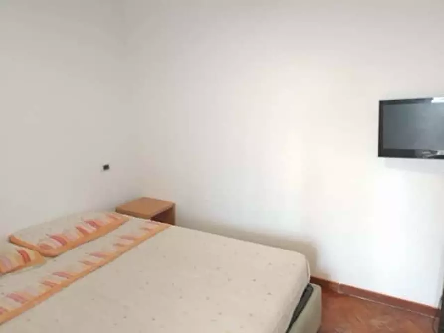 Immagine 5 di Appartamento in affitto  in Via Leopoldo Ruspoli64 a Roma