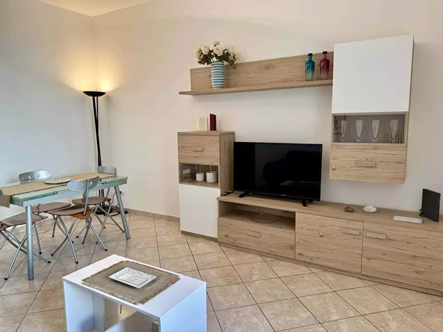 Immagine 3 di Appartamento in affitto  in Via Magenta6 a Como