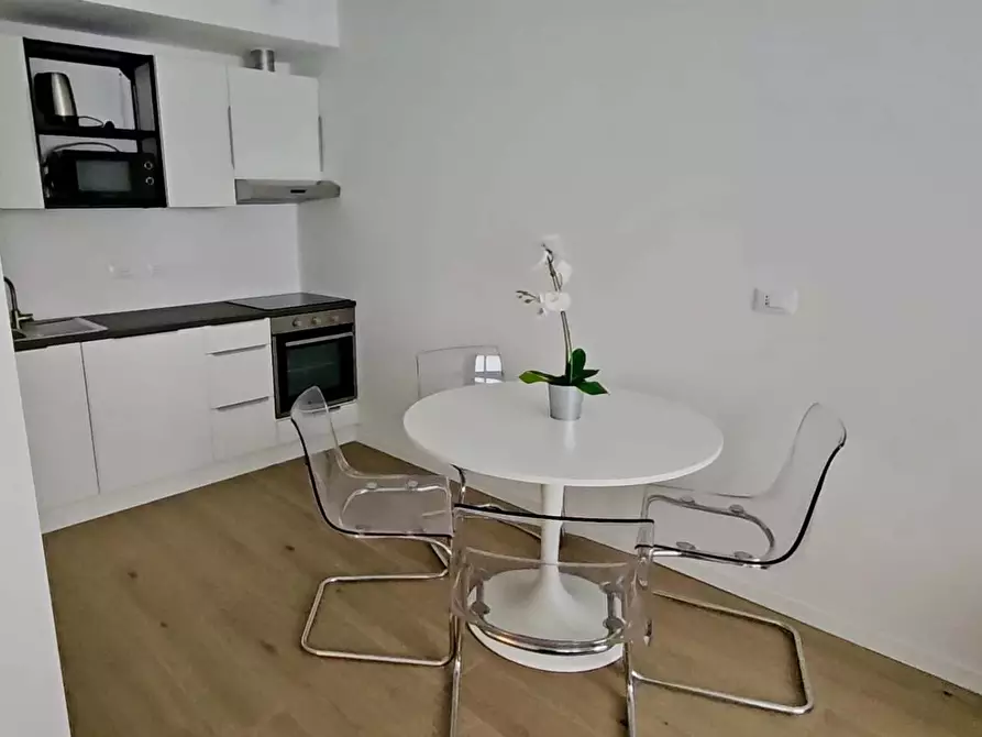 Immagine 7 di Appartamento in affitto  in Corso Italia7 a Trieste