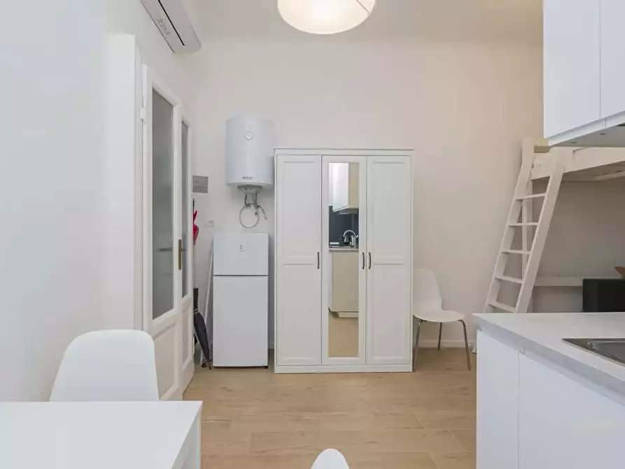Immagine 3 di Appartamento in affitto  in Via Accademia53 a Milano