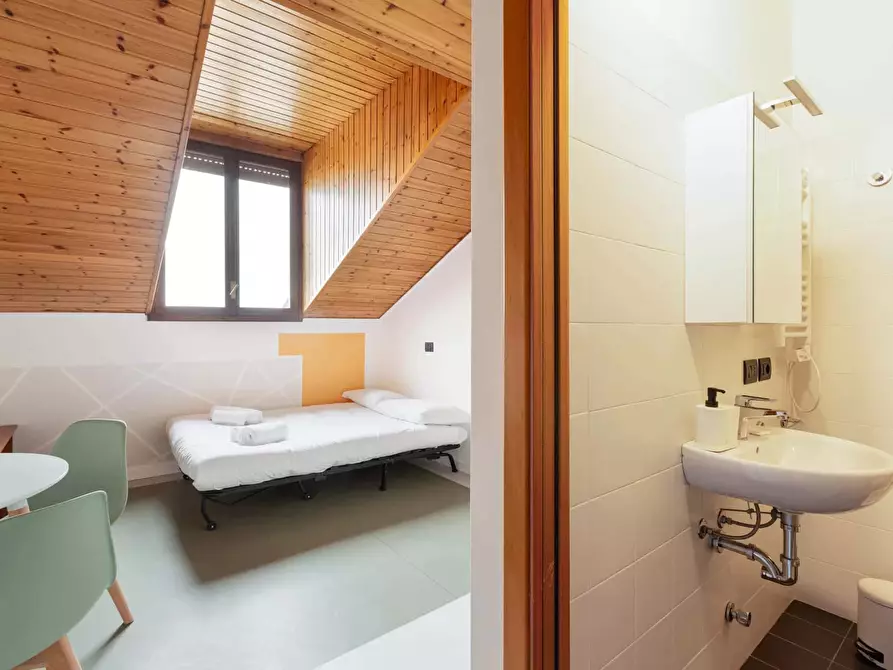 Immagine 6 di Appartamento in affitto  in Corso Magenta25 a Milano