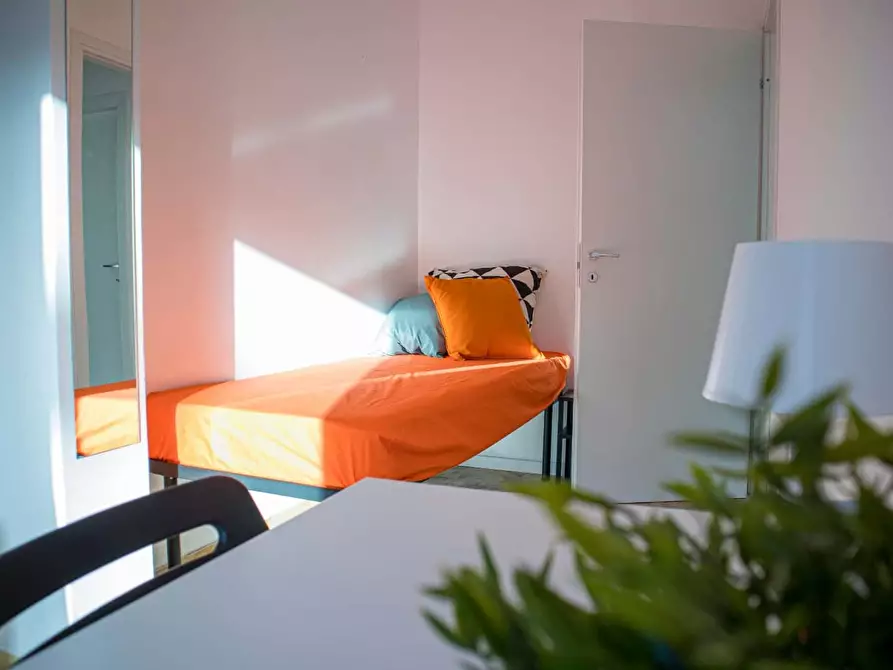 Immagine 3 di Camera in affitto  in Via Ludovico Ariosto11 a Cagliari