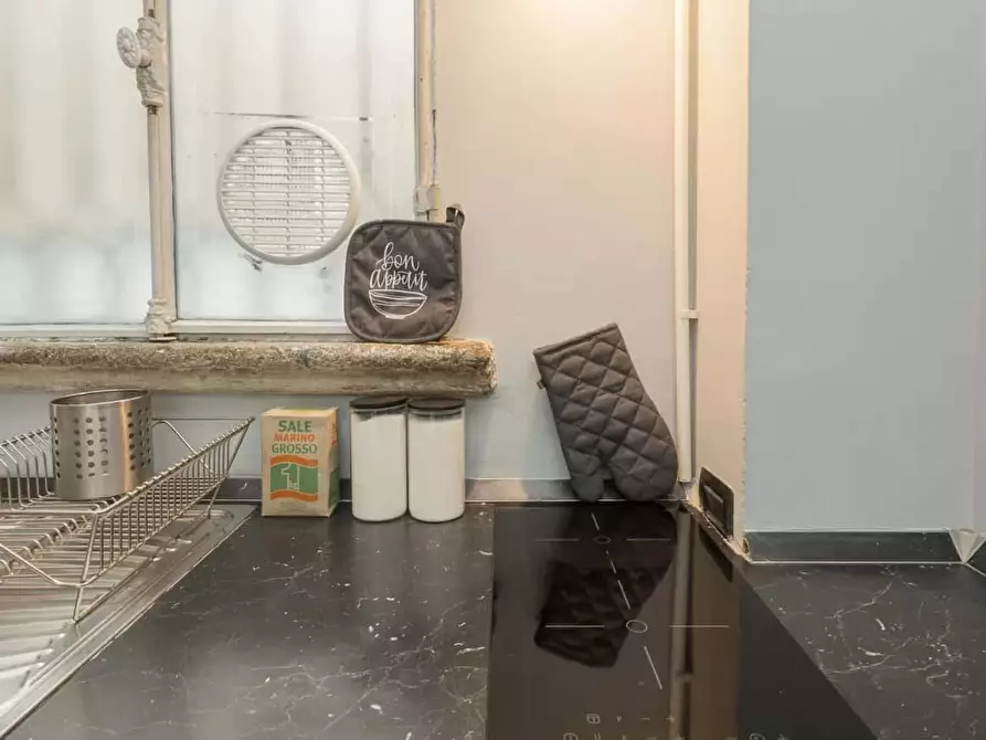 Immagine 13 di Appartamento in affitto  in Via Amedei11 a Milano