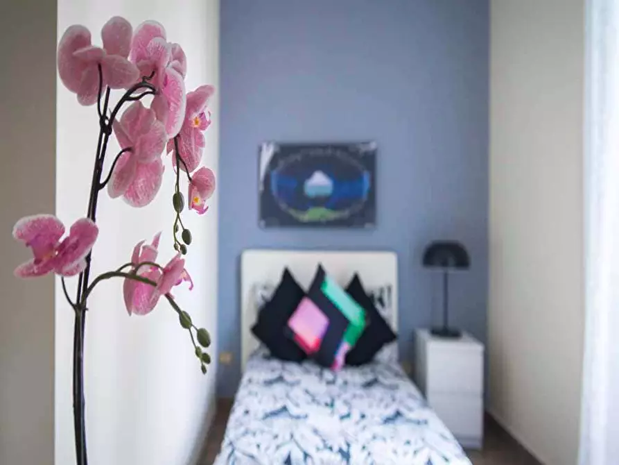 Immagine 2 di Camera in affitto  in Viale Nazario Sauro4 a Milano