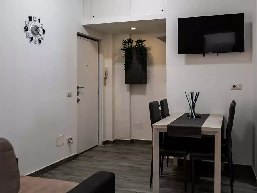 Immagine 17 di Appartamento in affitto  in Via Lodovico Il Moro159 a Milano