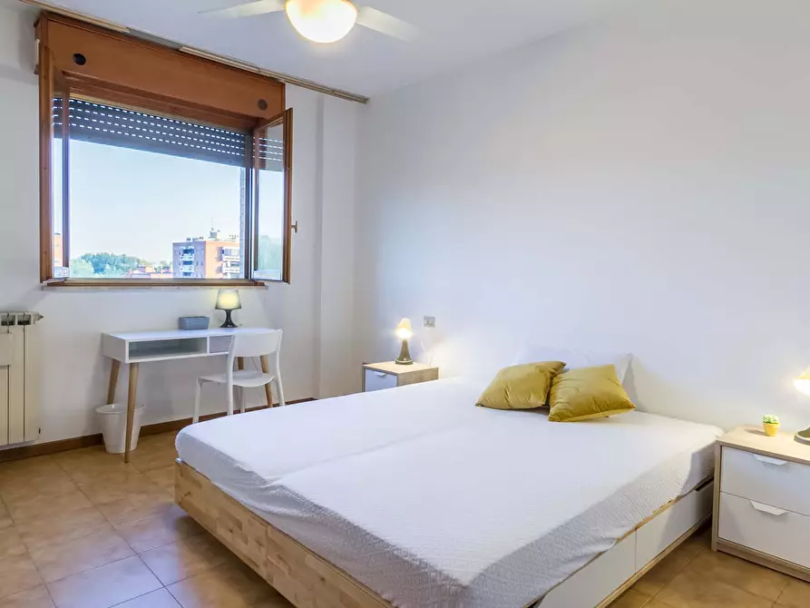 Immagine 1 di Camera in affitto  in Via dei Missaglia13 a Milano