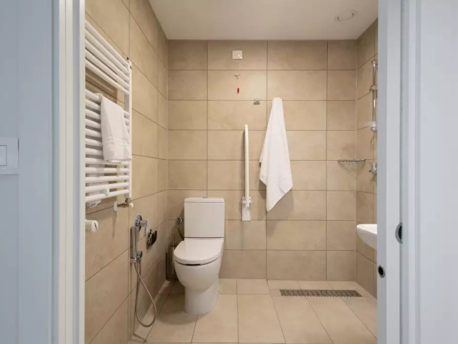 Immagine 4 di Appartamento in affitto  in Viale della Toscana10 a Firenze