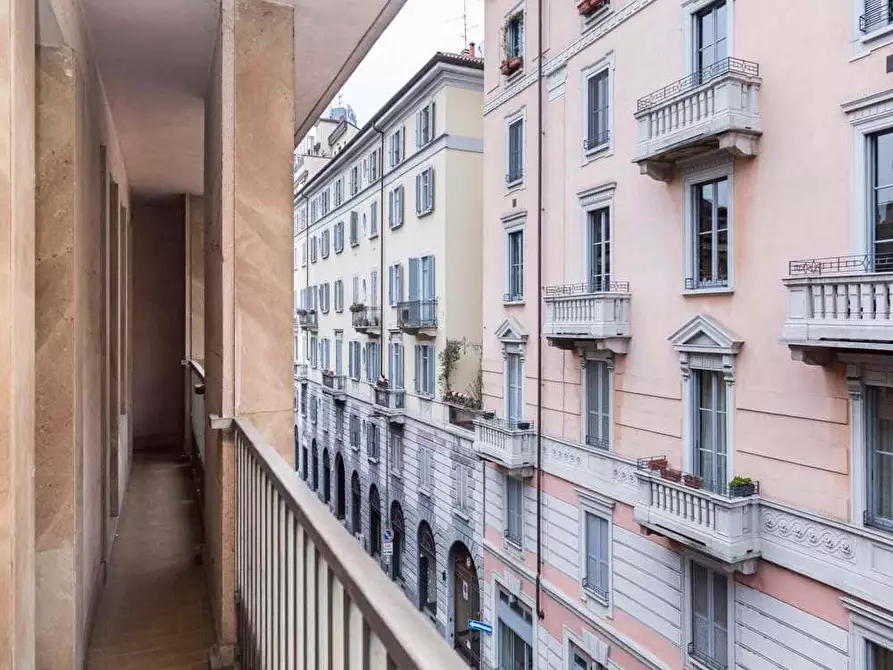 Immagine 35 di Camera in affitto  in Viale Monte Santo8 a Milano