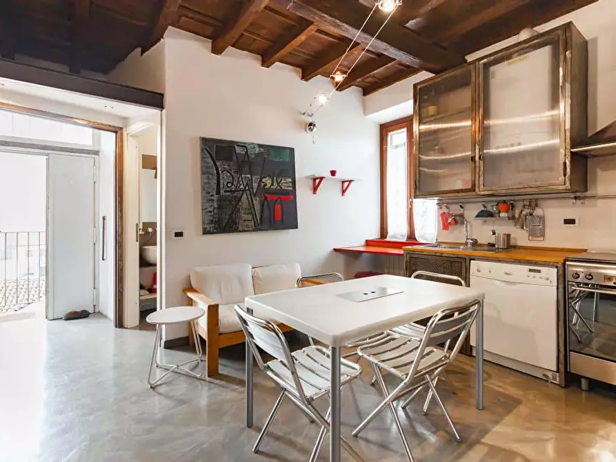 Immagine 9 di Appartamento in affitto  in Via San Bernardo1 a Milano