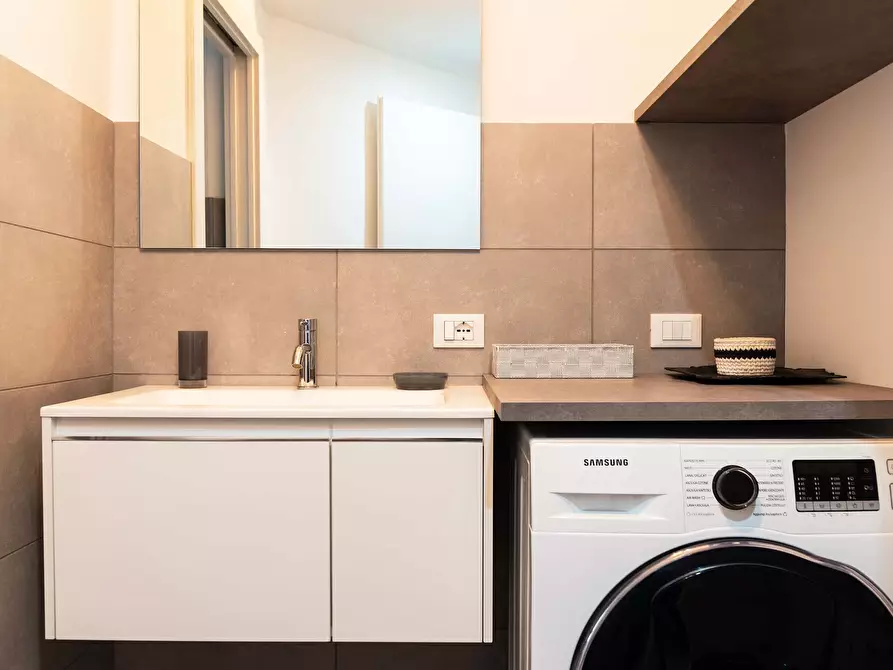 Immagine 14 di Appartamento in affitto  in Via Francesco Albani55 a Milano