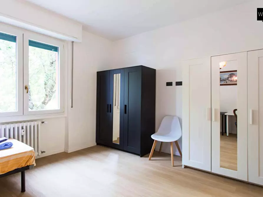 Immagine 3 di Camera in affitto  in Via Lorenteggio201 a Milano