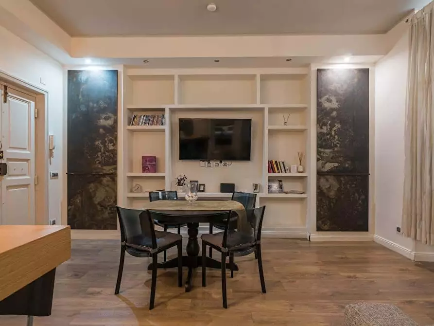 Immagine 24 di Appartamento in affitto  in Via Pomezia8 a Roma