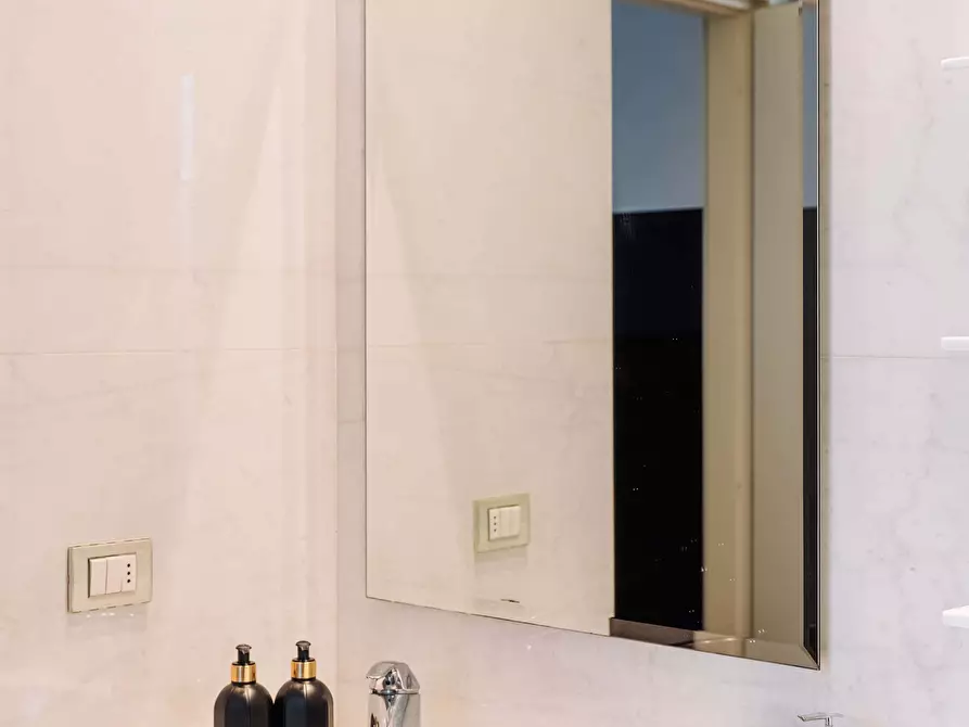 Immagine 12 di Appartamento in affitto  in Via Brera17 a Milano