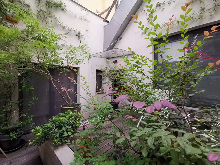 Immagine 28 di Appartamento in affitto  in Viale Piave11 a Milano