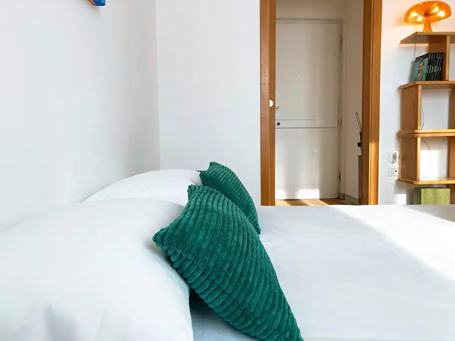 Immagine 54 di Appartamento in affitto  in Via Rembrandt a Milano