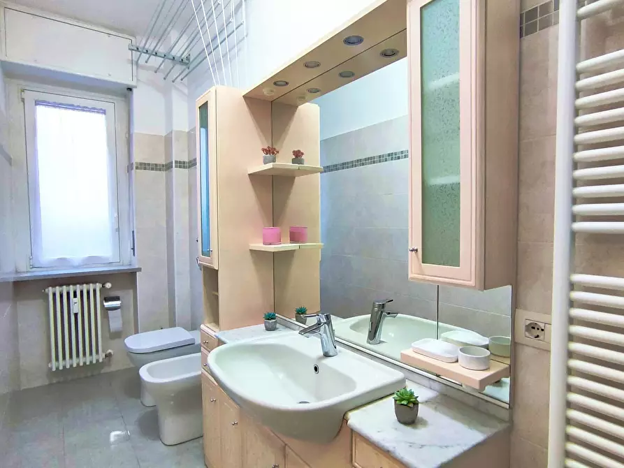 Immagine 6 di Appartamento in affitto  in Piazza Rosa Scolari a Milano