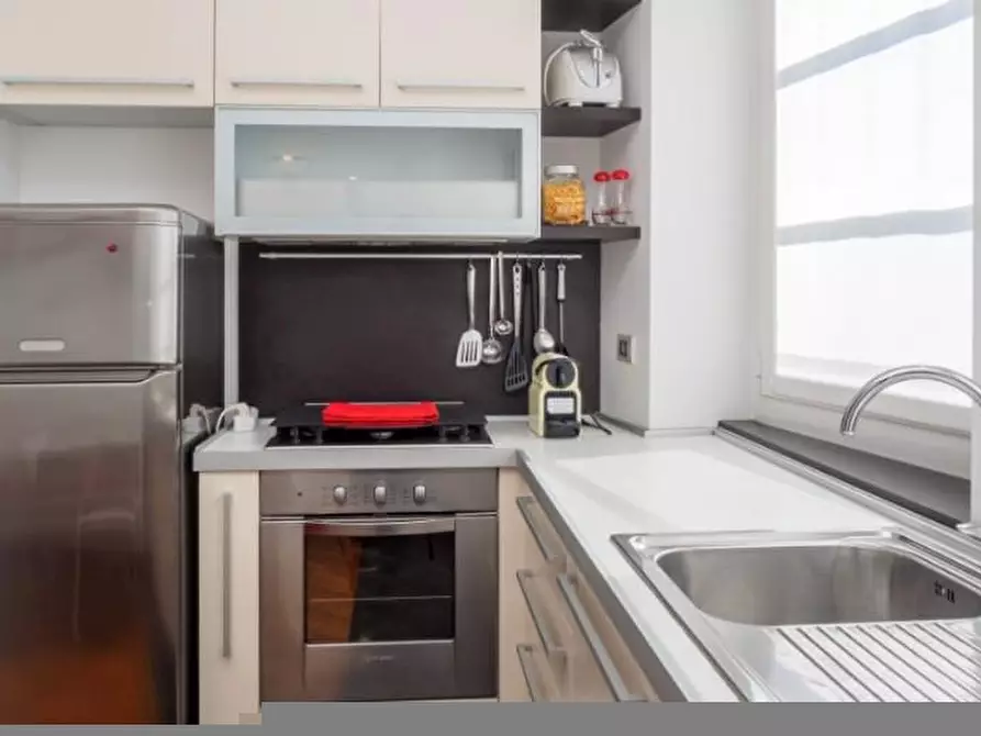 Immagine 10 di Appartamento in affitto  in Via Cenisio57 a Milano