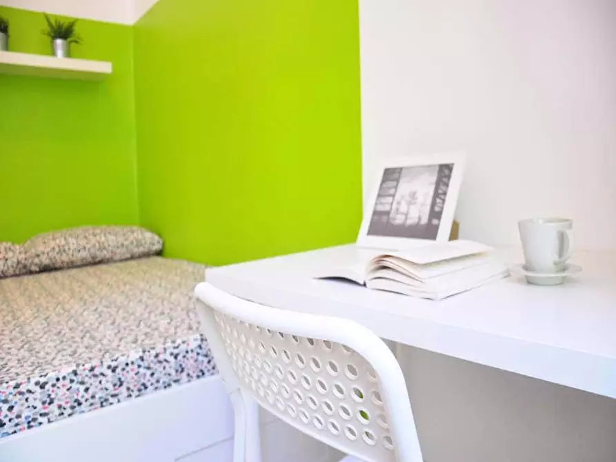 Immagine 2 di Camera in affitto  in Viale Abruzzi68 a Milano