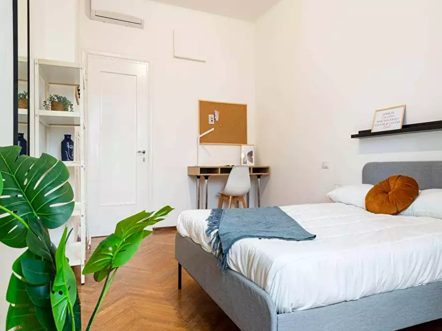 Immagine 1 di Camera in affitto  in Via Francesco Reina14 a Milano