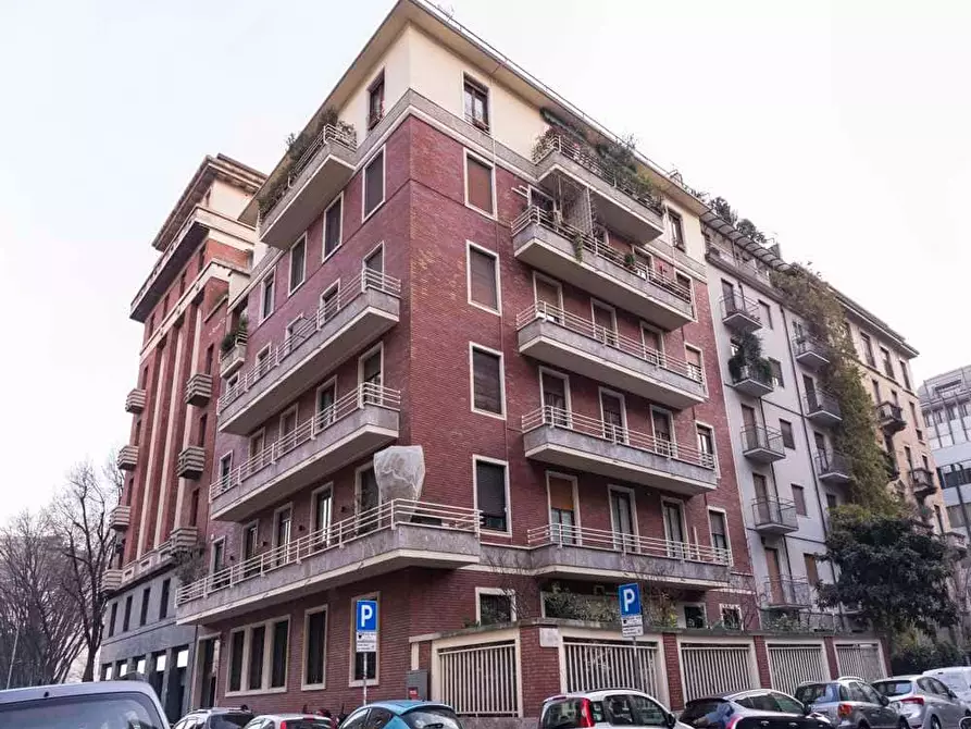 Immagine 13 di Camera in affitto  in Via Giulio Tarra1 a Milano