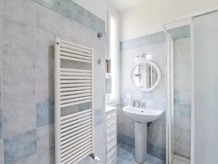 Immagine 21 di Appartamento in affitto  in Via Alessandro Volta15 a Cernobbio