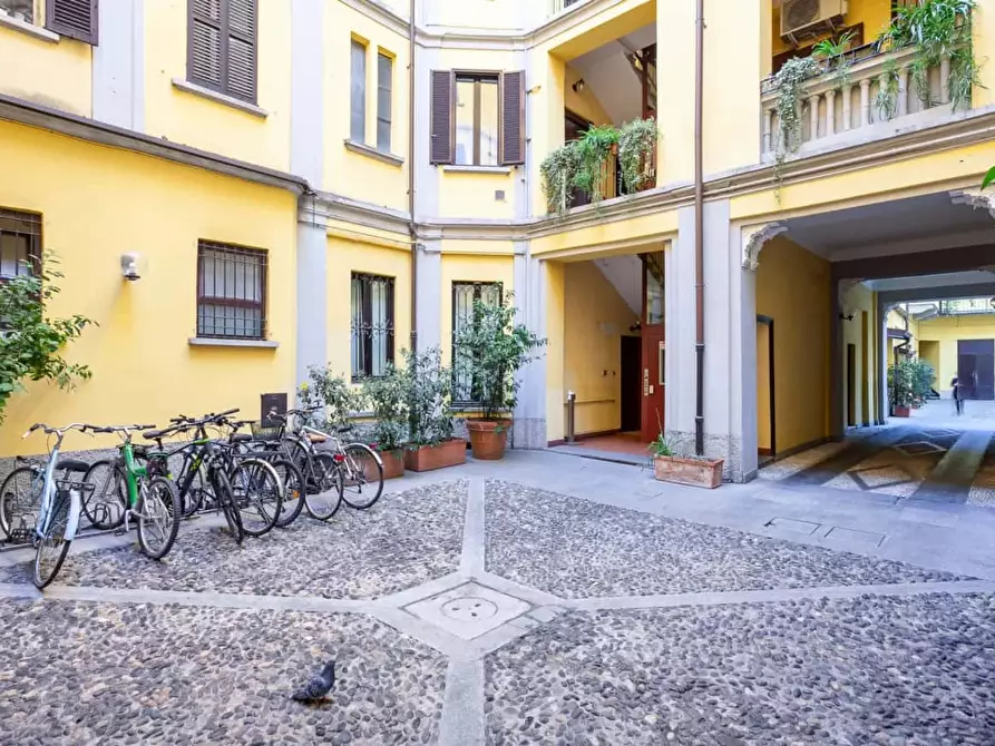Immagine 25 di Appartamento in affitto  in Via della Commenda21 a Milano