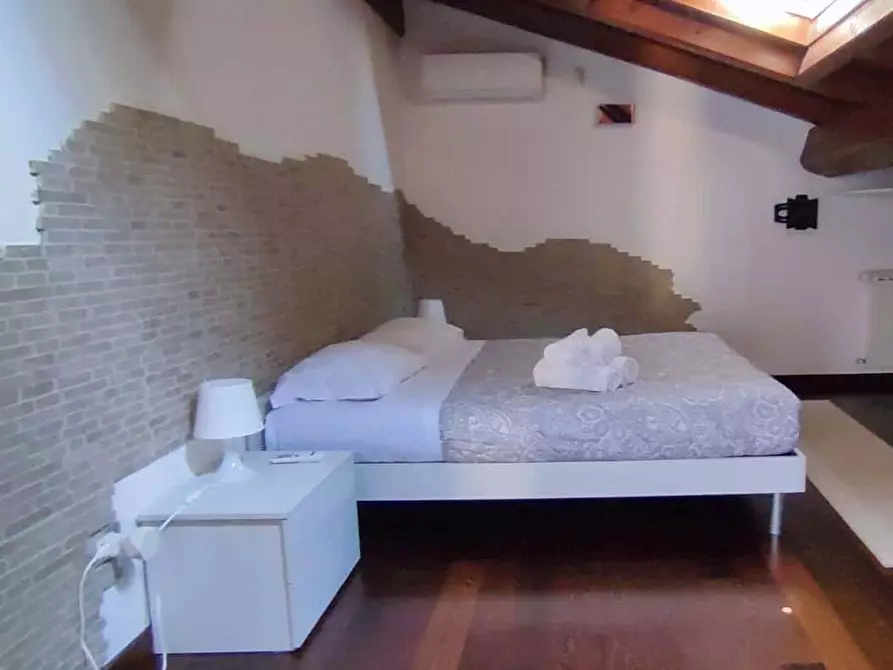 Immagine 34 di Appartamento in affitto  in Via Felice Caronni52 a Roma