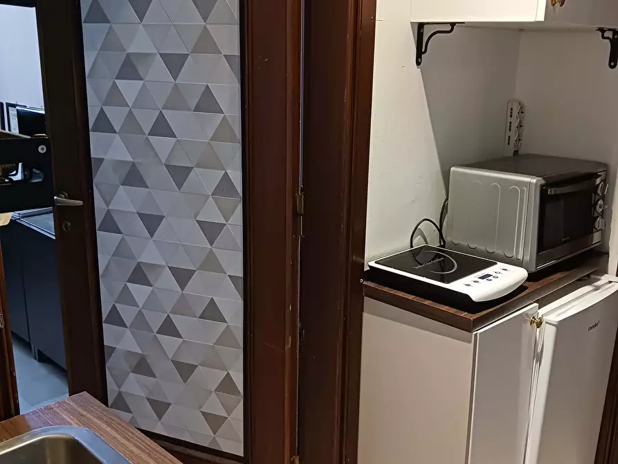 Immagine 20 di Appartamento in affitto  in Via dei Piatti8 a Milano