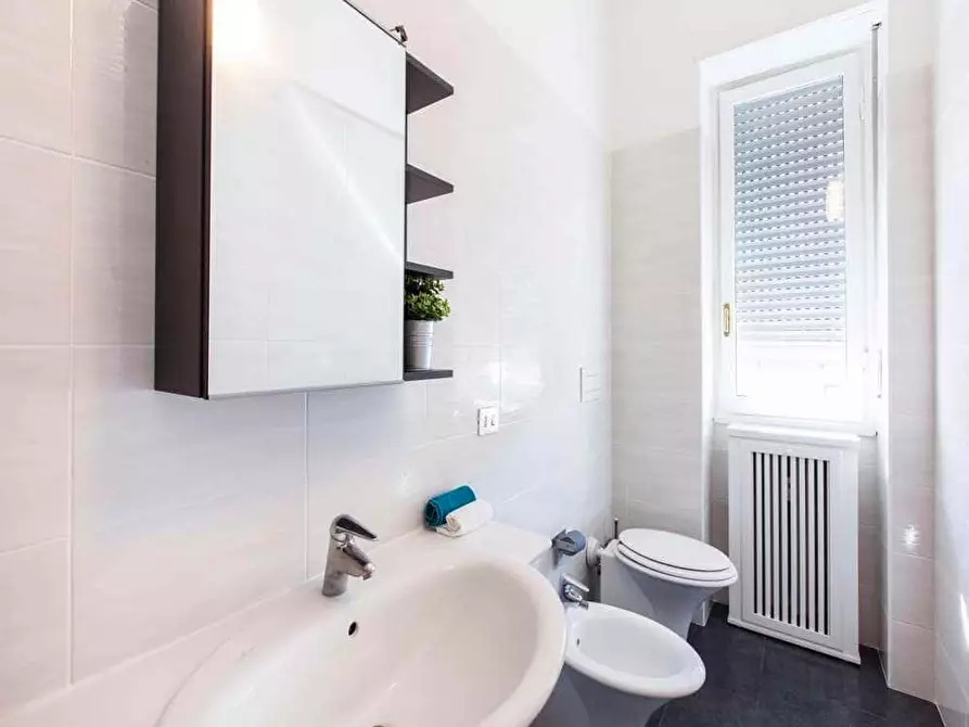 Immagine 22 di Camera in affitto  in Viale Emilio Caldara9 a Milano