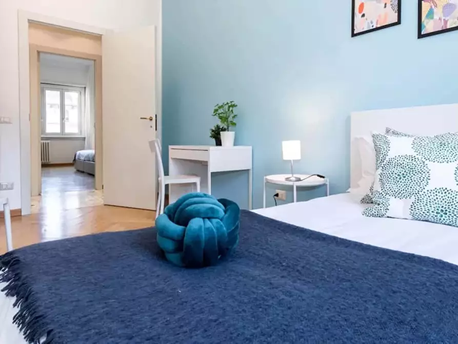 Immagine 11 di Appartamento in affitto  in Via Santa Croce a Milano